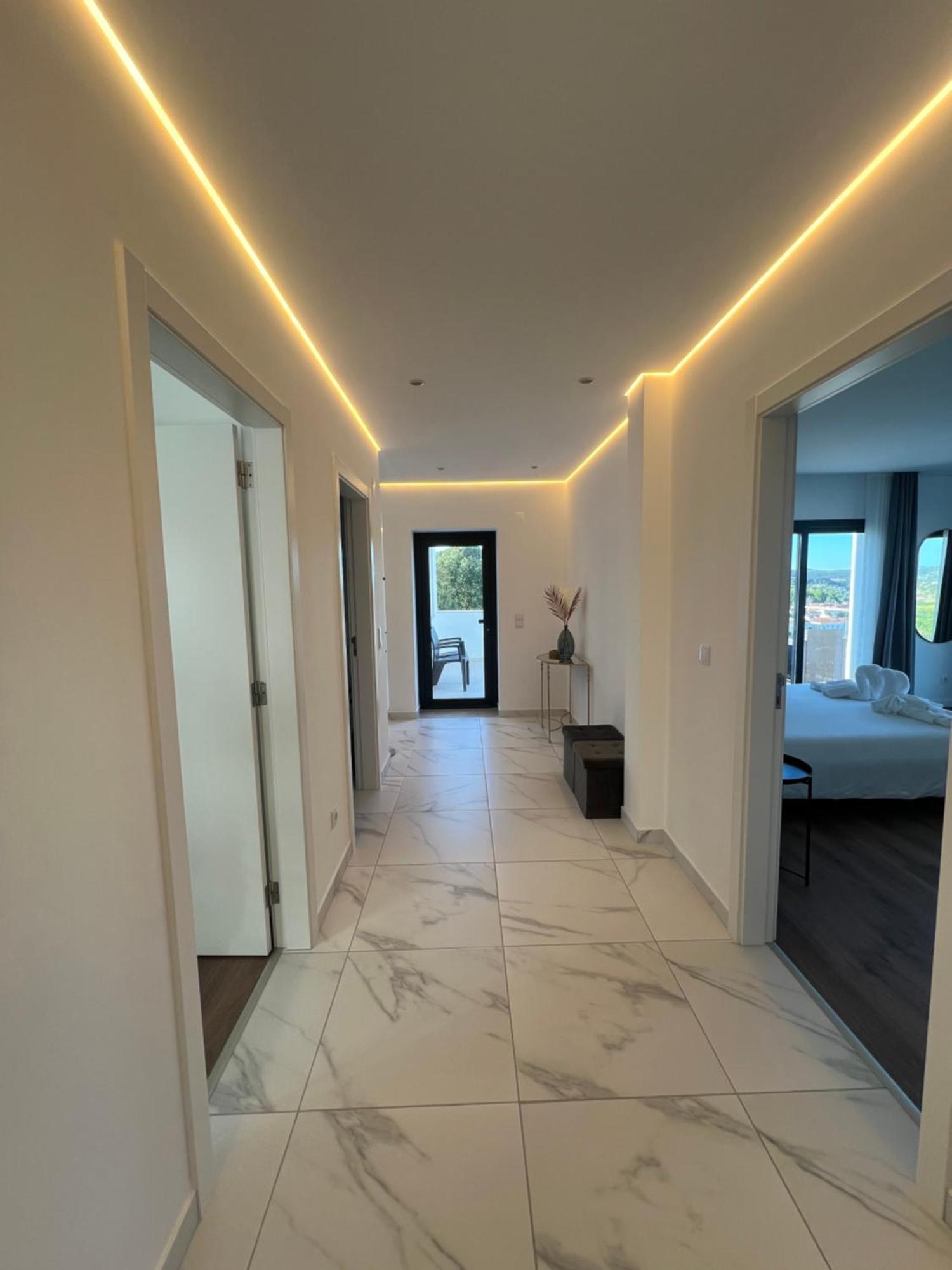 Pombal - Luxury With Private Pool And Castle View