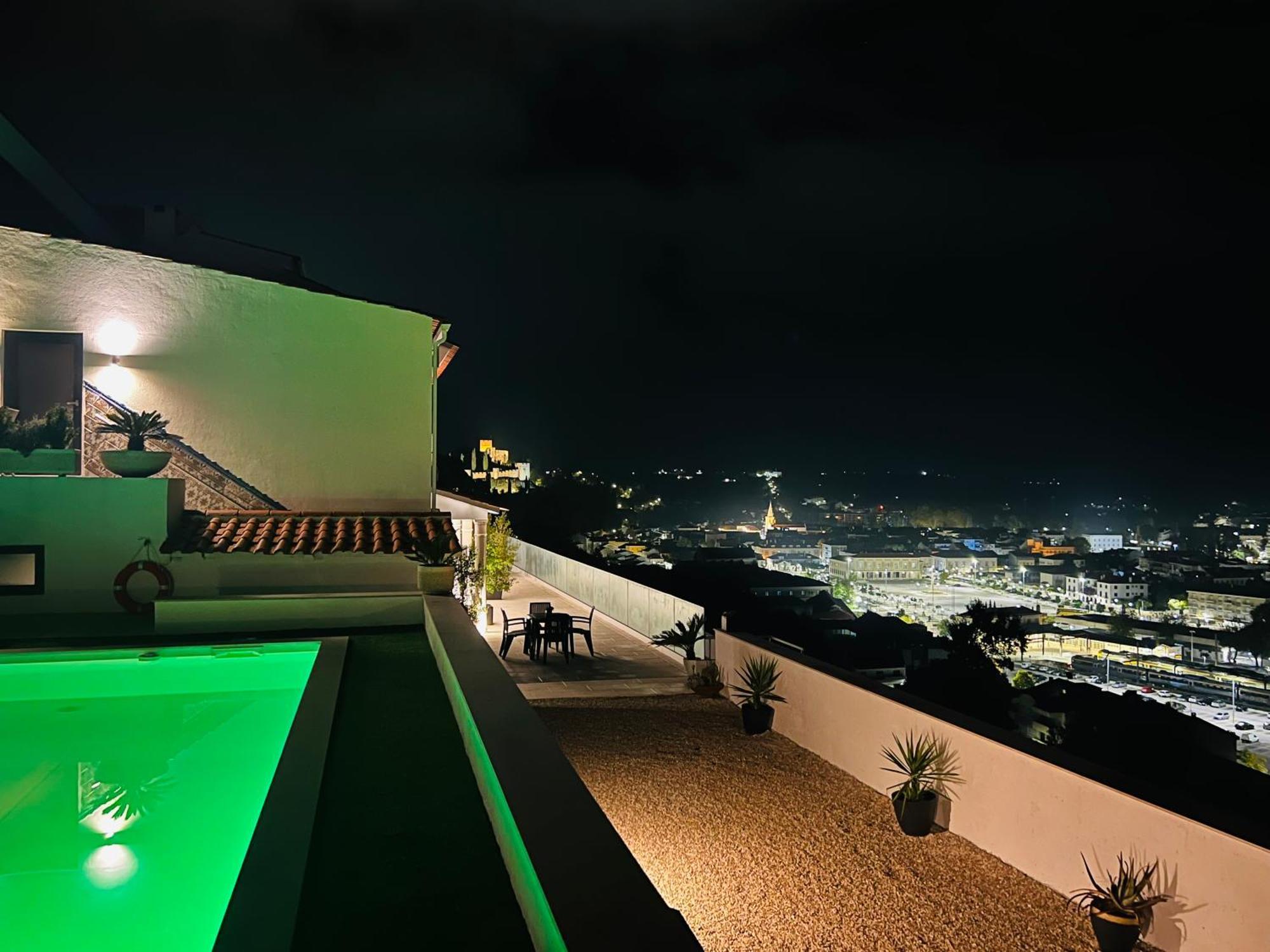 Pombal - Luxury With Private Pool And Castle View